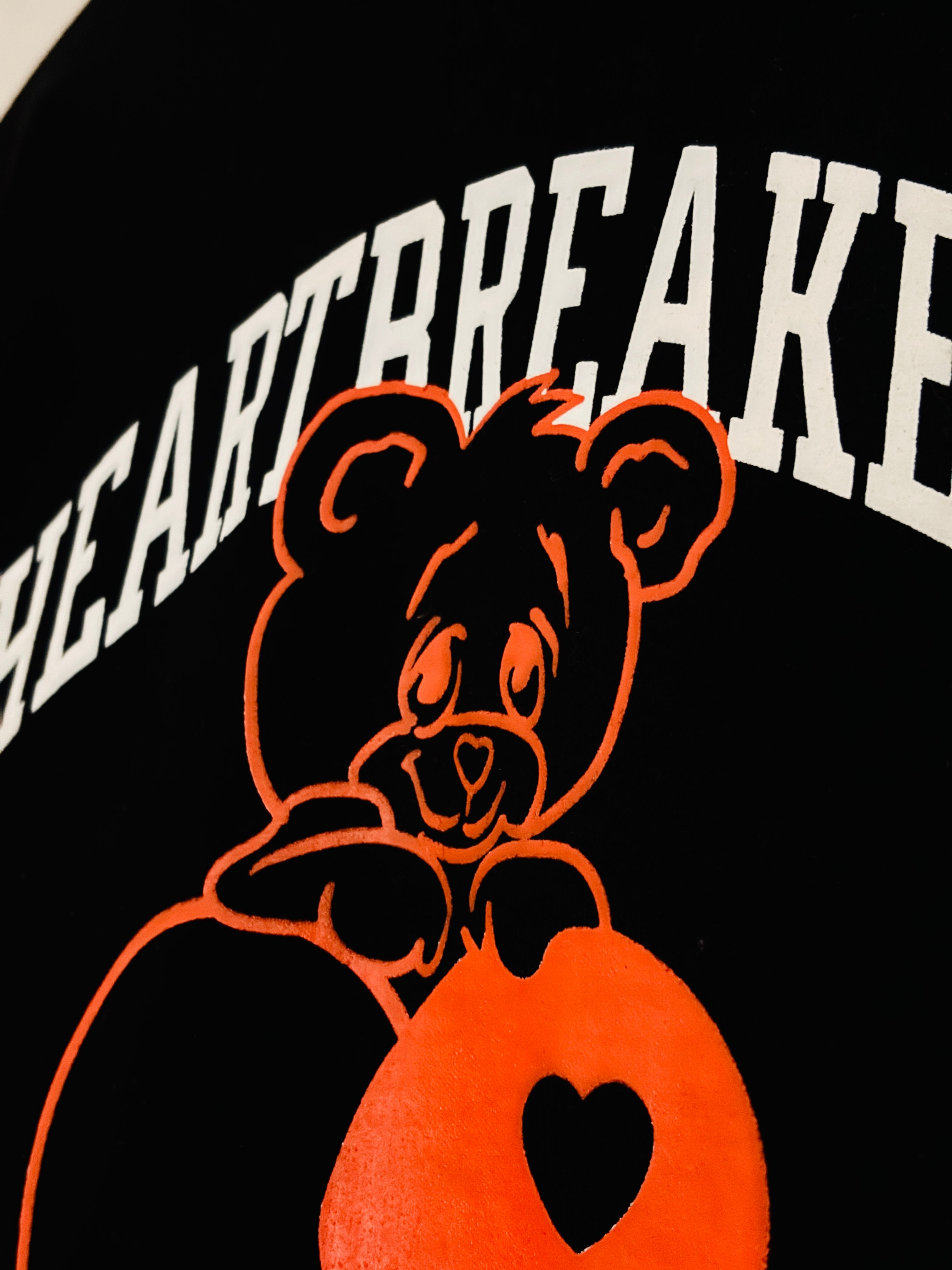 Poleron Primitive Bear Heartbreaker - Black