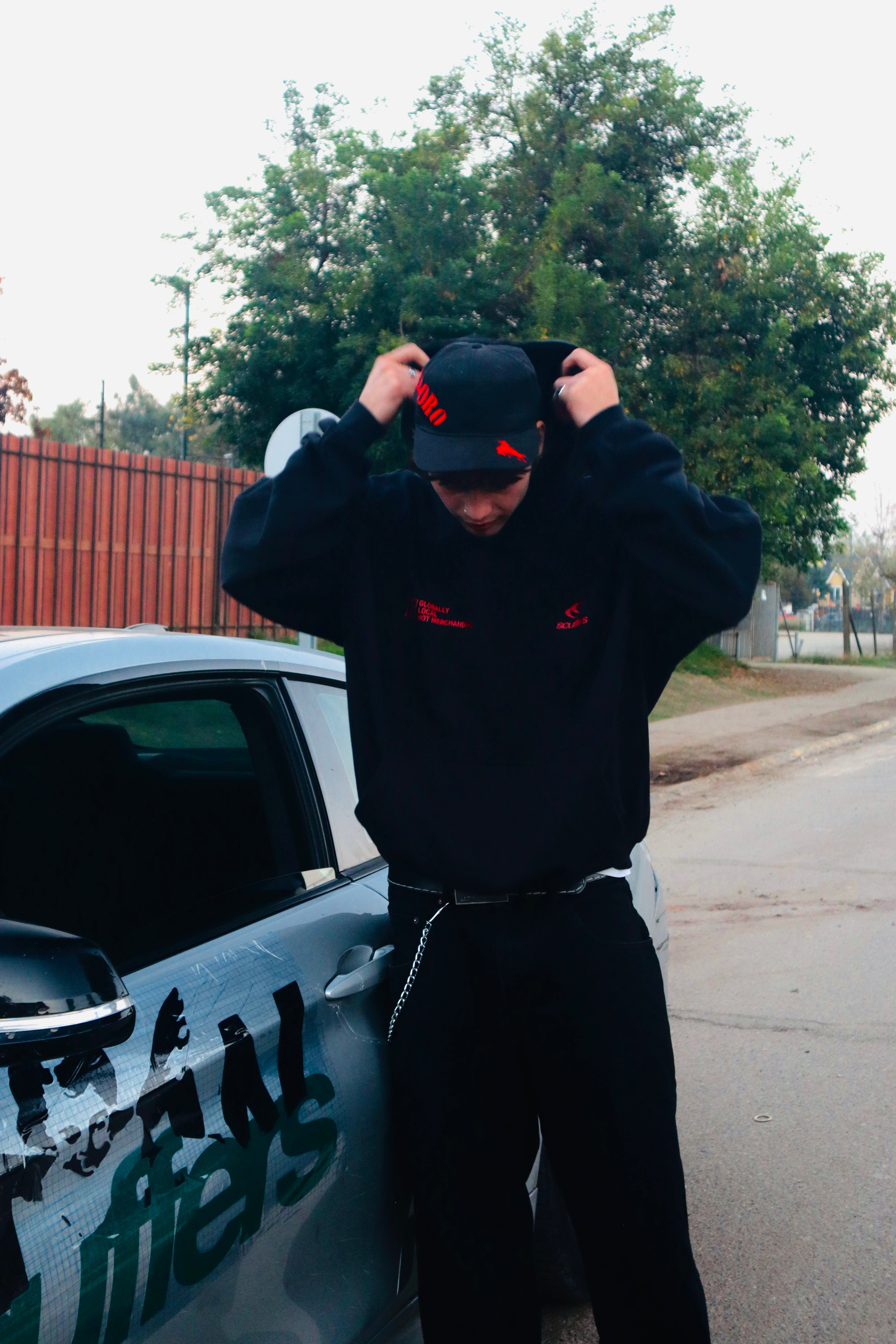 Poleron Globally  - Scuffers