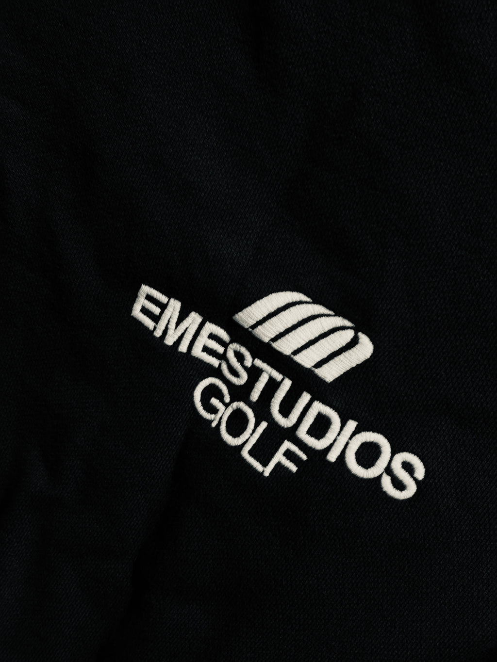 Poleron EmeStudios Dotti Mountain