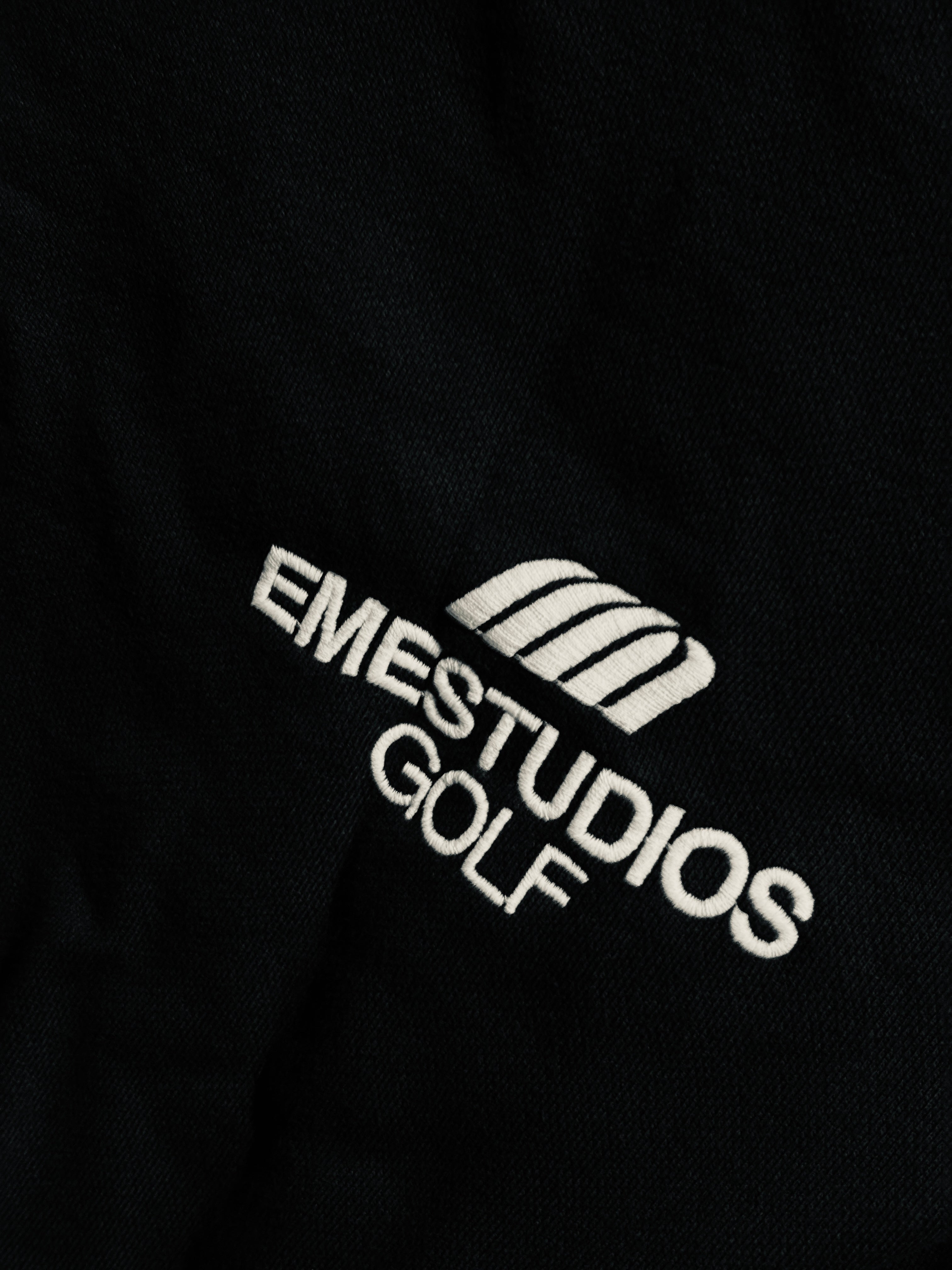 Poleron EmeStudios Dotti Mountain