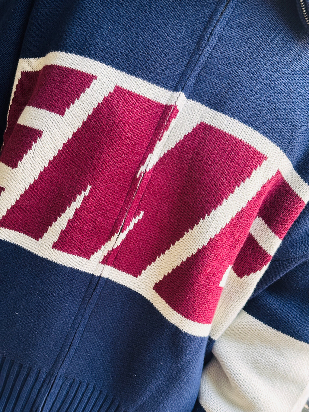 Chaleco Eme Studios - Thrill Navy Zipper Knit