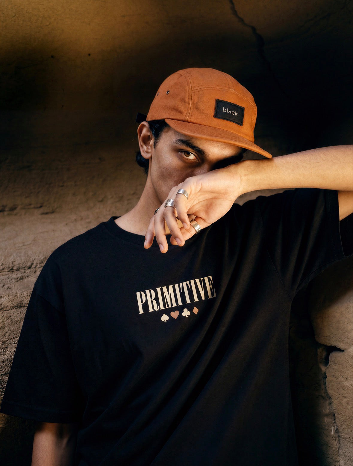 Polera Primitive Players HW - Black
