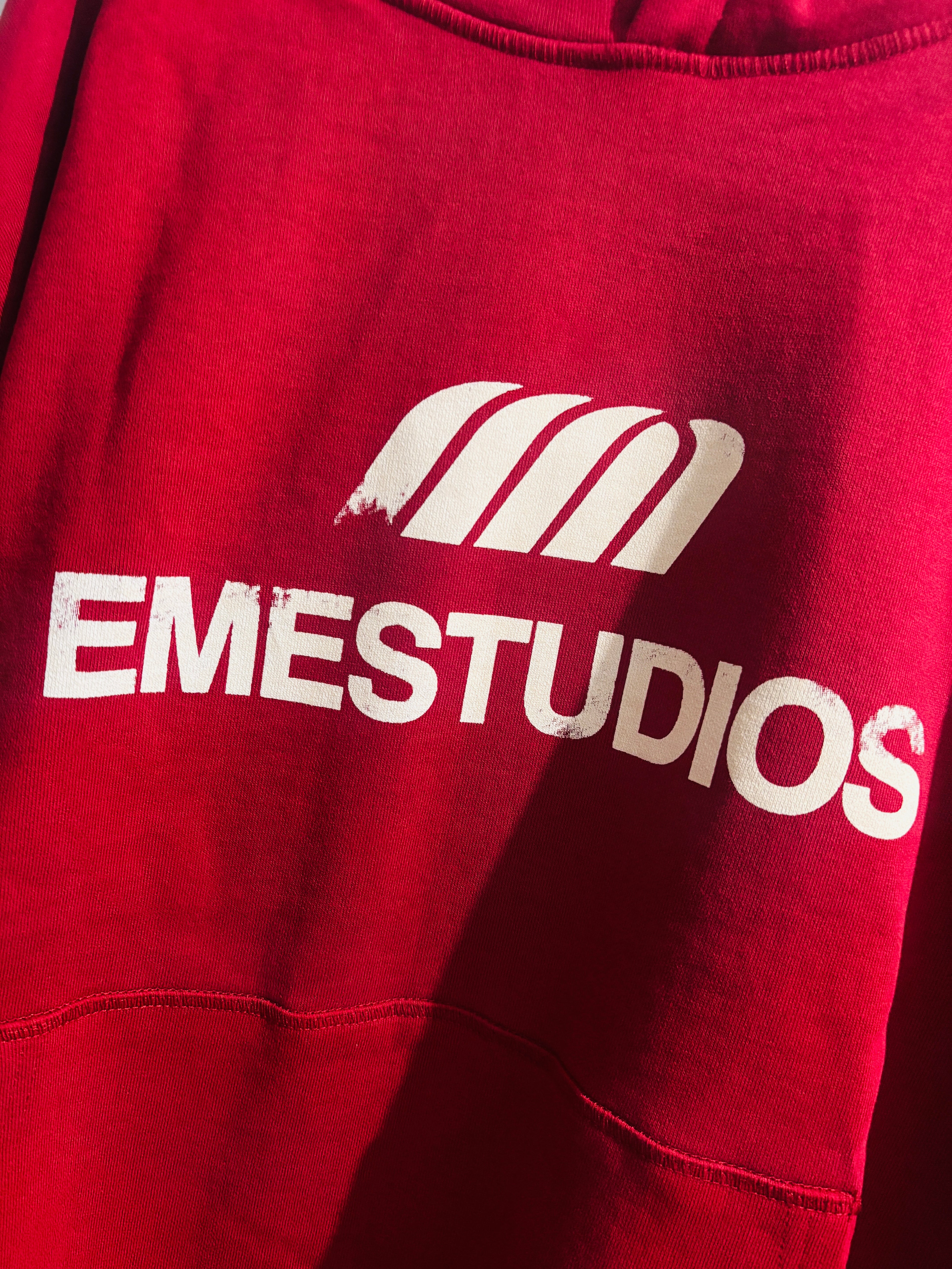 Poleron EmeStudios Brook Cherry