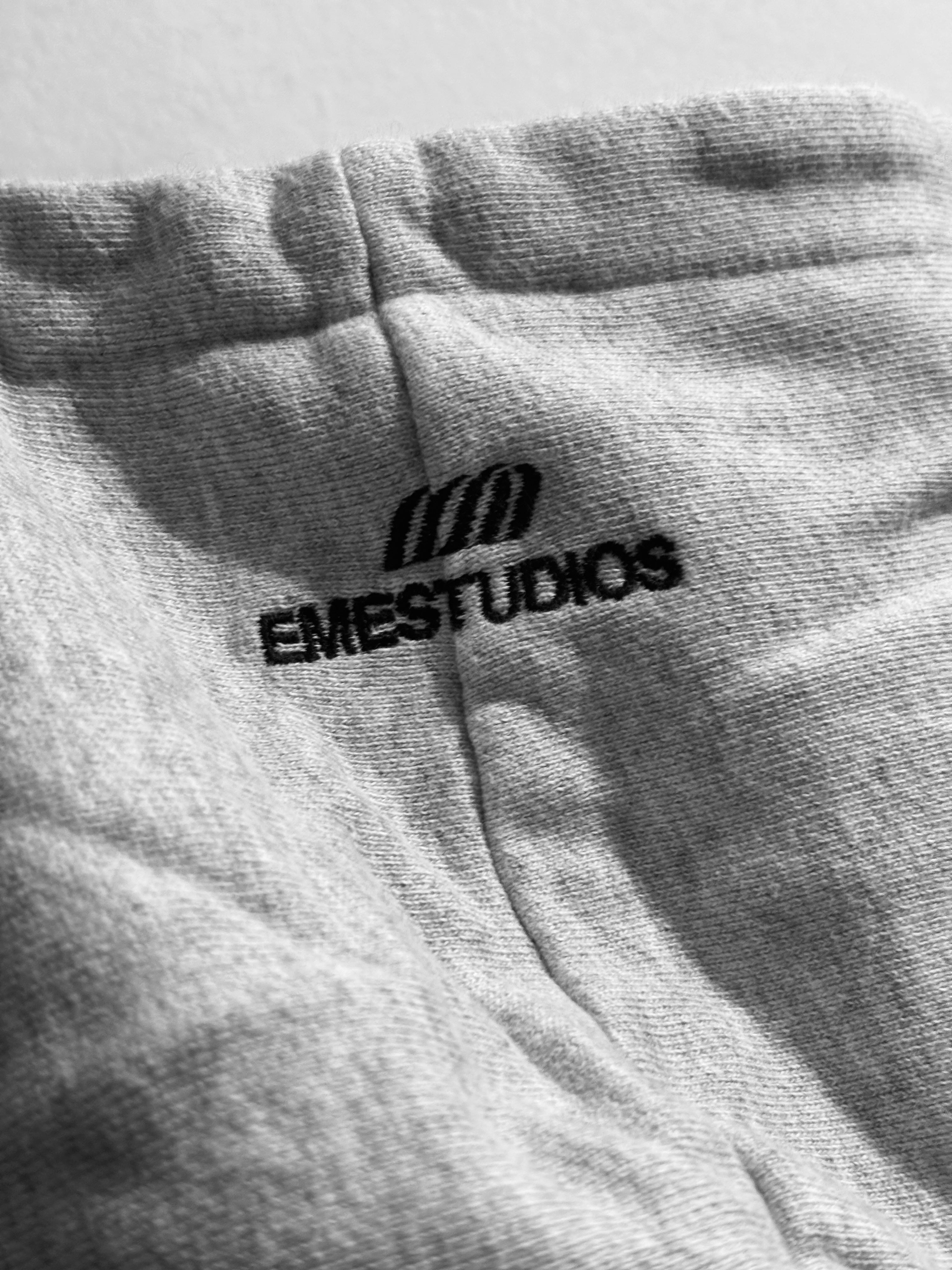 Poleron EmeStudios Daily Heather