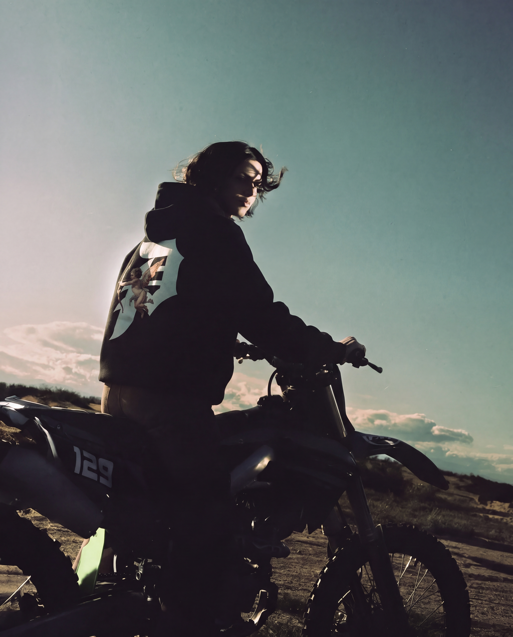 Poleron Primitive Shooter - Black